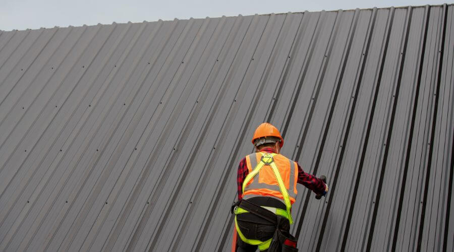 Professional metal roof installation services in Tracy, CA